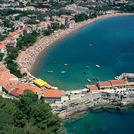 Petrovac Apartments Anne מראה חיצוני תמונה