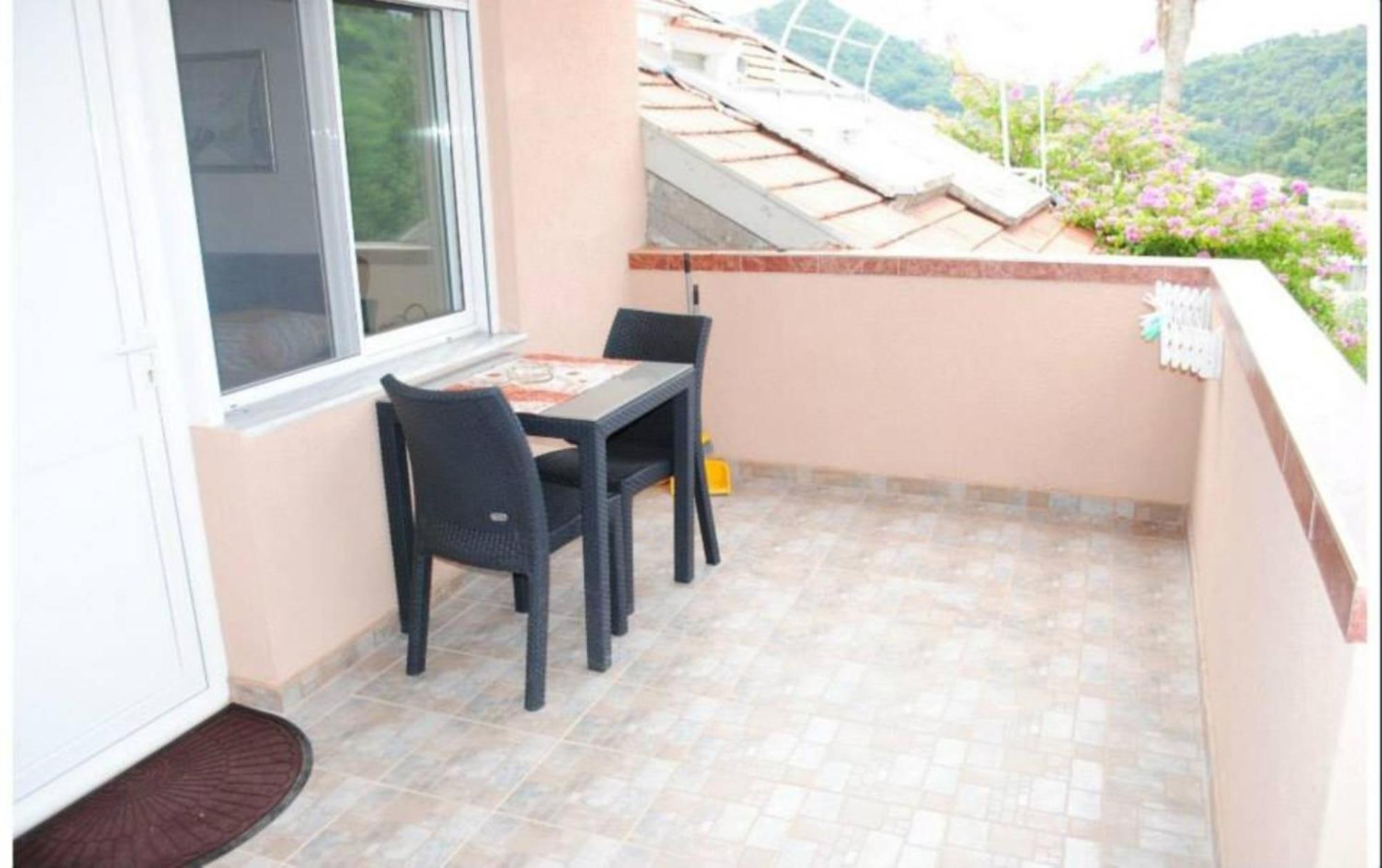 Petrovac Apartments Anne מראה חיצוני תמונה